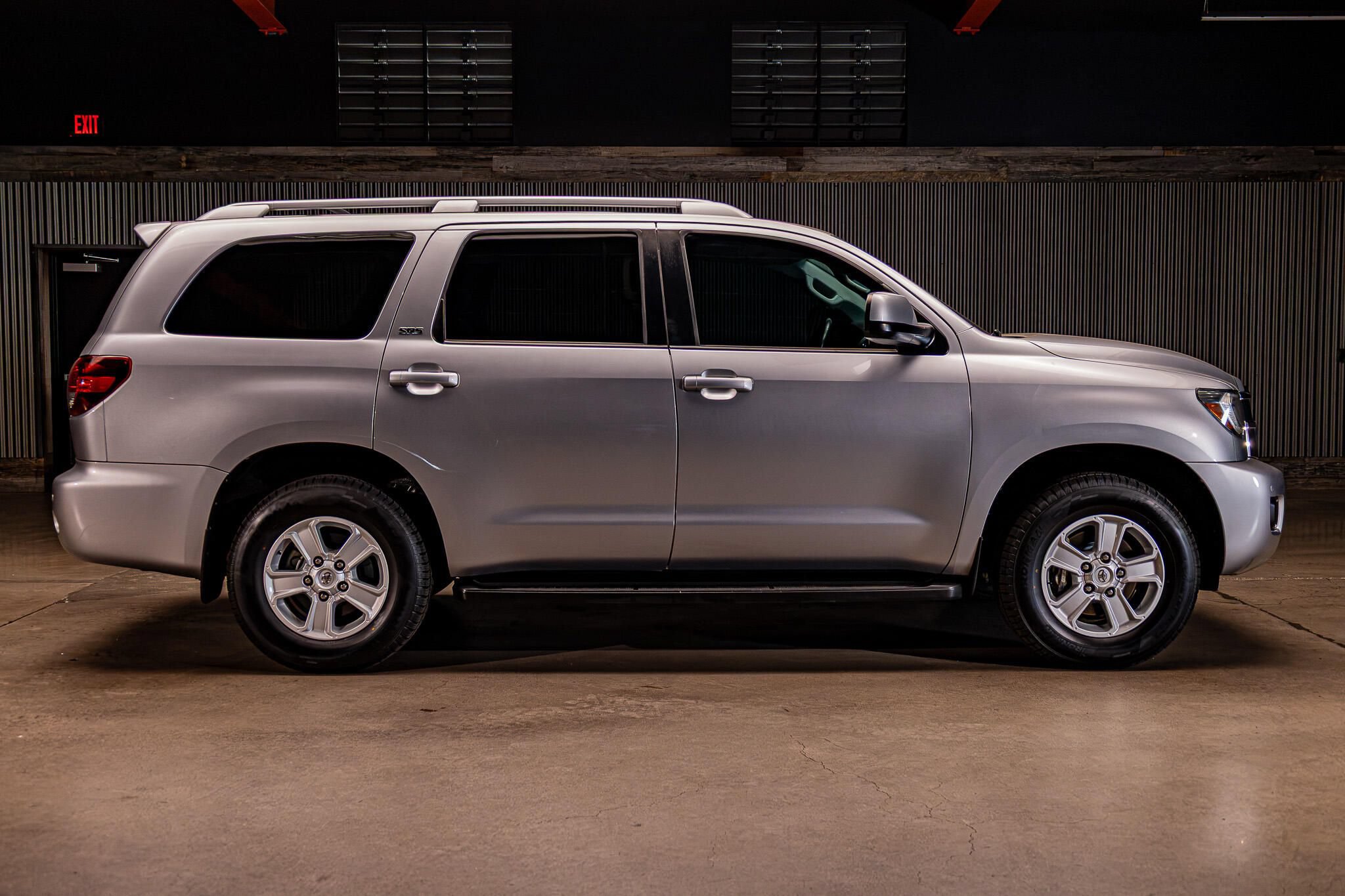 Used 2019 Toyota Sequoia SR5 w/ Premium Package RWD image 10