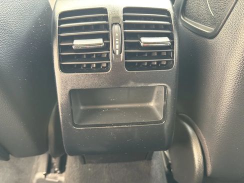 Used 2013 Mercedes-Benz GLK 350 4MATIC image 28