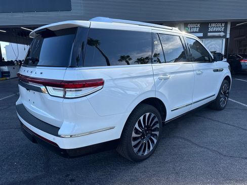 Used 2023 Lincoln Navigator Black Label AWD/4WD image 5