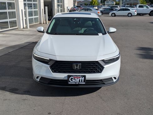 Used 2023 Honda Accord EX image 11
