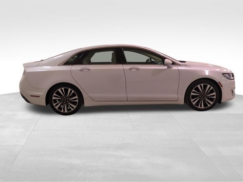 Used 2020 Lincoln MKZ Reserve w/ Elements Package image 3