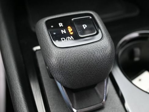 Used 2023 Nissan Rogue SV FWD image 23