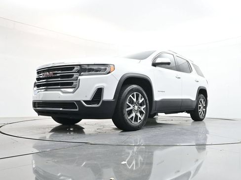 Used 2023 GMC Acadia SLE w/ Driver Convenience Package FWD image 43