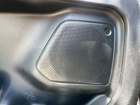 Used 2021 Ford Escape SE image 19