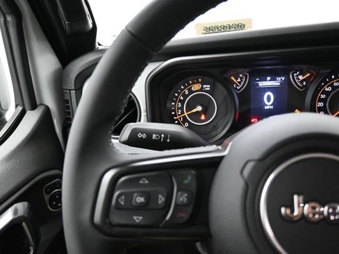 New 2025 Jeep Wrangler Willys image 18