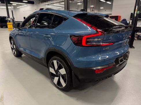 Certified 2023 Volvo C40 P8 Recharge Ultimate AWD/4WD image 2