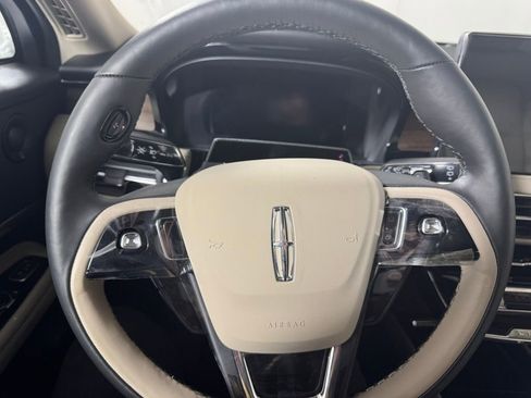 New 2026 Lincoln Corsair Reserve image 21