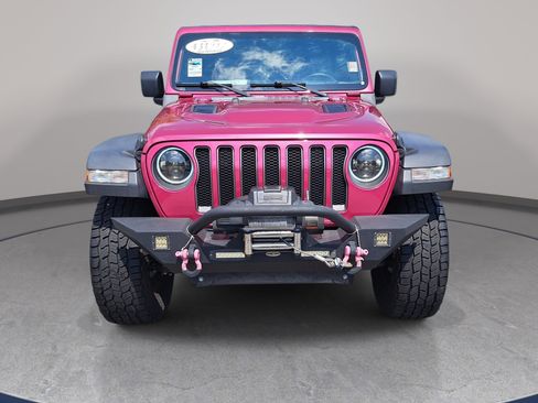 Used 2022 Jeep Wrangler Unlimited Rubicon w/ Cold Weather Group AWD/4WD image 2