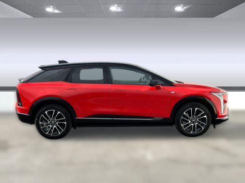 New 2026 Cadillac Optiq Sport 1 w/ LPO, Floor Liner Package RWD image 6