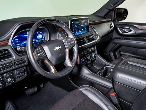 Used 2023 Chevrolet Tahoe High Country w/ Advanced Technology Package image 21