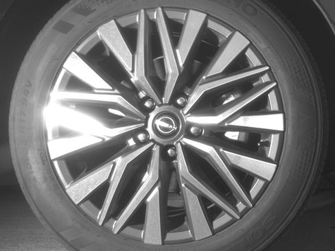 Used 2025 Nissan Altima 2.5 SV image 13