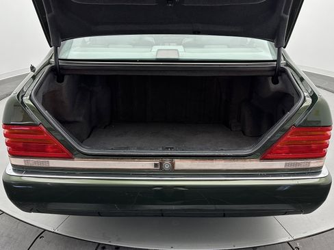 Used 1992 Mercedes-Benz 300 SE image 27