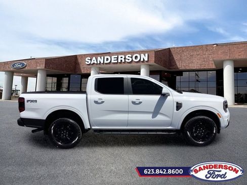 Used 2025 Ford Ranger Lariat w/ FX4 Off-Road Package AWD/4WD image 2