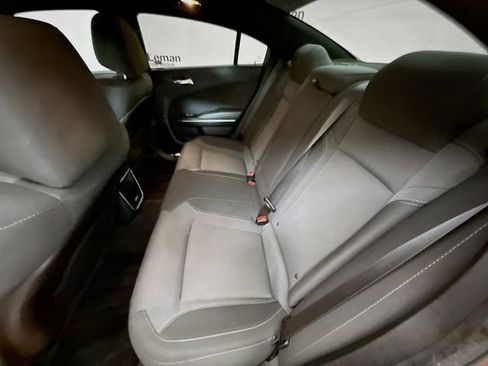 Used 2018 Dodge Charger R/T image 26