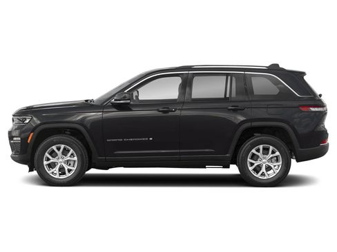 Used 2024 Jeep Grand Cherokee Laredo RWD image 3