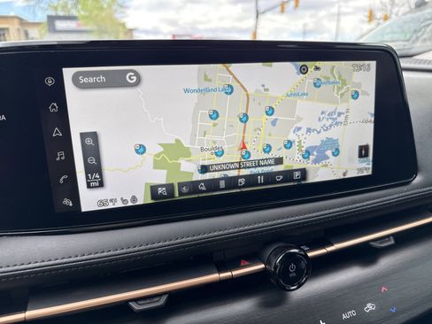 Certified 2023 Nissan Ariya AWD image 18