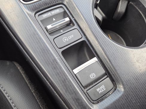 Used 2024 Honda Civic Sport image 9