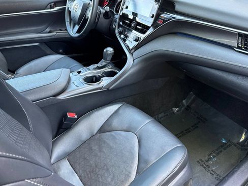 Used 2023 Toyota Camry XSE FWD image 14