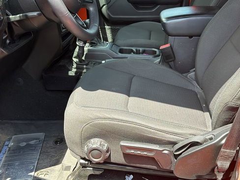 Used 2023 Jeep Wrangler Sport S w/ Sun And Sound Package image 9