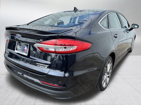 Used 2019 Ford Fusion Titanium FWD image 8