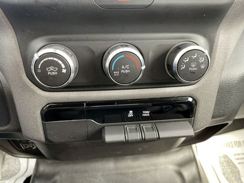 Used 2020 RAM 1500 Tradesman image 15