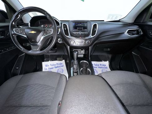 Used 2020 Chevrolet Equinox LT FWD image 17