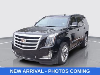 Used 2015 Cadillac Escalade Premium video 1