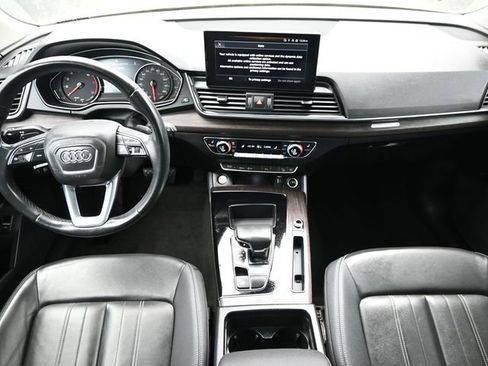 Used 2021 Audi Q5 2.0T Premium w/ Convenience Package AWD/4WD image 14