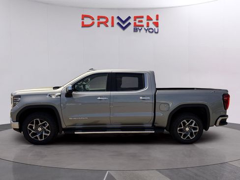 New 2026 GMC Sierra 1500 SLT w/ SLT Premium Plus Package AWD/4WD image 2