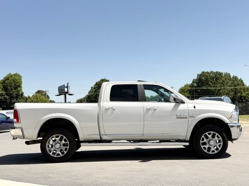 Used 2018 RAM 2500 Limited AWD/4WD image 9
