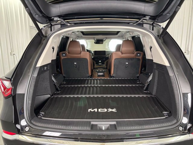 Used 2026 Acura MDX w/ Technology Package FWD image 17