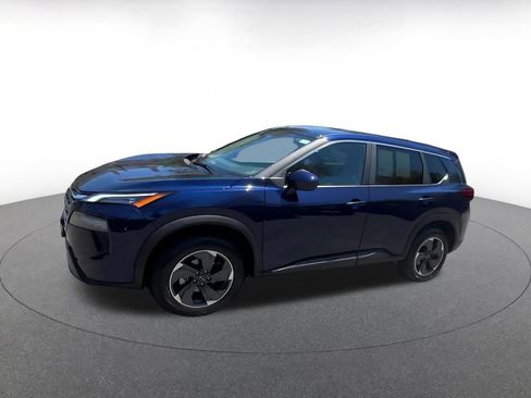 Used 2025 Nissan Rogue SV FWD image 8