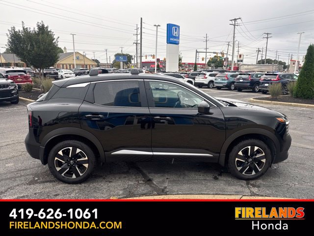 Used 2026 Nissan Kicks SV w/ Cold Weather Package AWD/4WD image 6