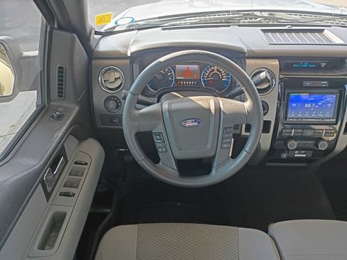 Used 2012 Ford F150 XLT w/ XLT Convenience Pkg RWD image 4