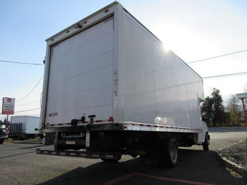 Used 2018 Ford F450 XL w/ Power Equipment Group RWD image 23