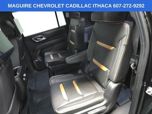 Used 2021 GMC Yukon XL AT4 w/ AT4 Premium Plus Package AWD/4WD image 34