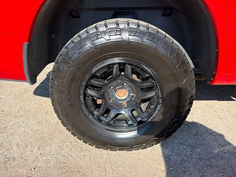 Used 2019 RAM 1500 Express AWD/4WD image 26
