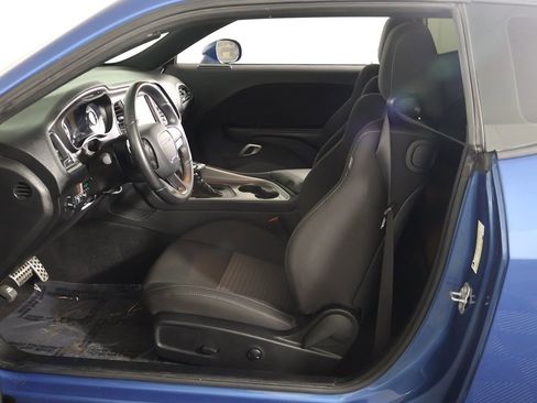 Used 2022 Dodge Challenger R/T w/ Shaker Package image 20