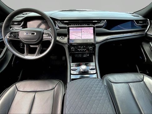 Used 2023 Jeep Grand Cherokee L Overland AWD/4WD image 7