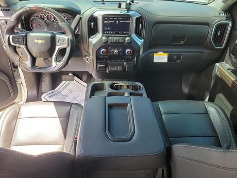 Used 2020 Chevrolet Silverado 1500 LT w/ All-Star Edition AWD/4WD image 11
