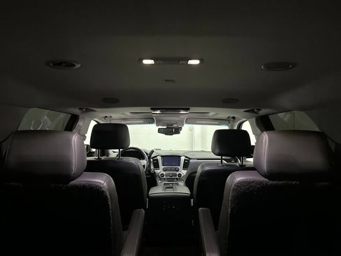 Used 2019 GMC Yukon SLT w/ Graphite Performance Edition RWD image 15