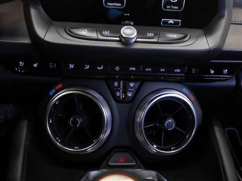Used 2018 Chevrolet Camaro SS RWD image 32