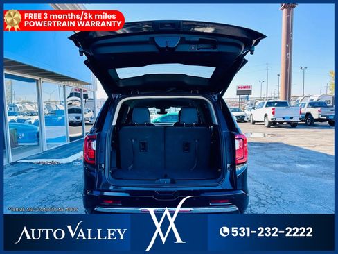 Used 2020 GMC Acadia Denali w/ Technology Package AWD/4WD image 37
