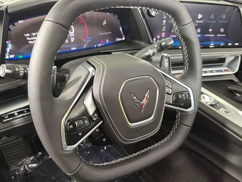 Certified 2026 Chevrolet Corvette Stingray Convertible w/ 1LT RWD image 30