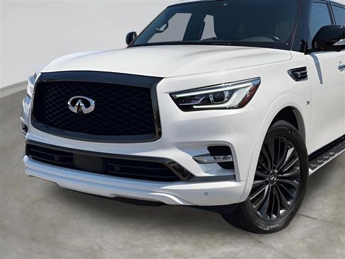 Used 2020 INFINITI QX80 Luxe w/ Edition 30 Package RWD image 3