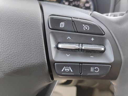 Used 2022 Hyundai Kona SEL w/ Convenience Package image 22