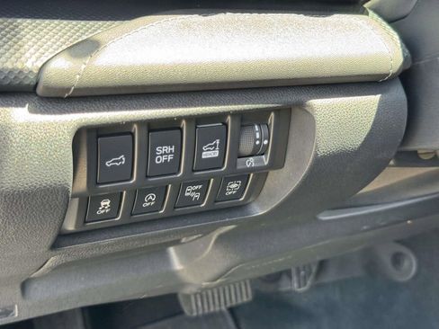 Used 2023 Subaru Forester Touring AWD/4WD image 18