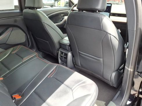 Used 2025 Ford Mustang Mach-E Premium w/ Sport Appearance Package AWD/4WD image 25