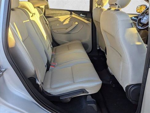 Used 2018 Ford Escape SE w/ SE Sync 3 Package image 19