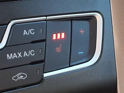 Certified 2019 Ford Fusion SE image 25